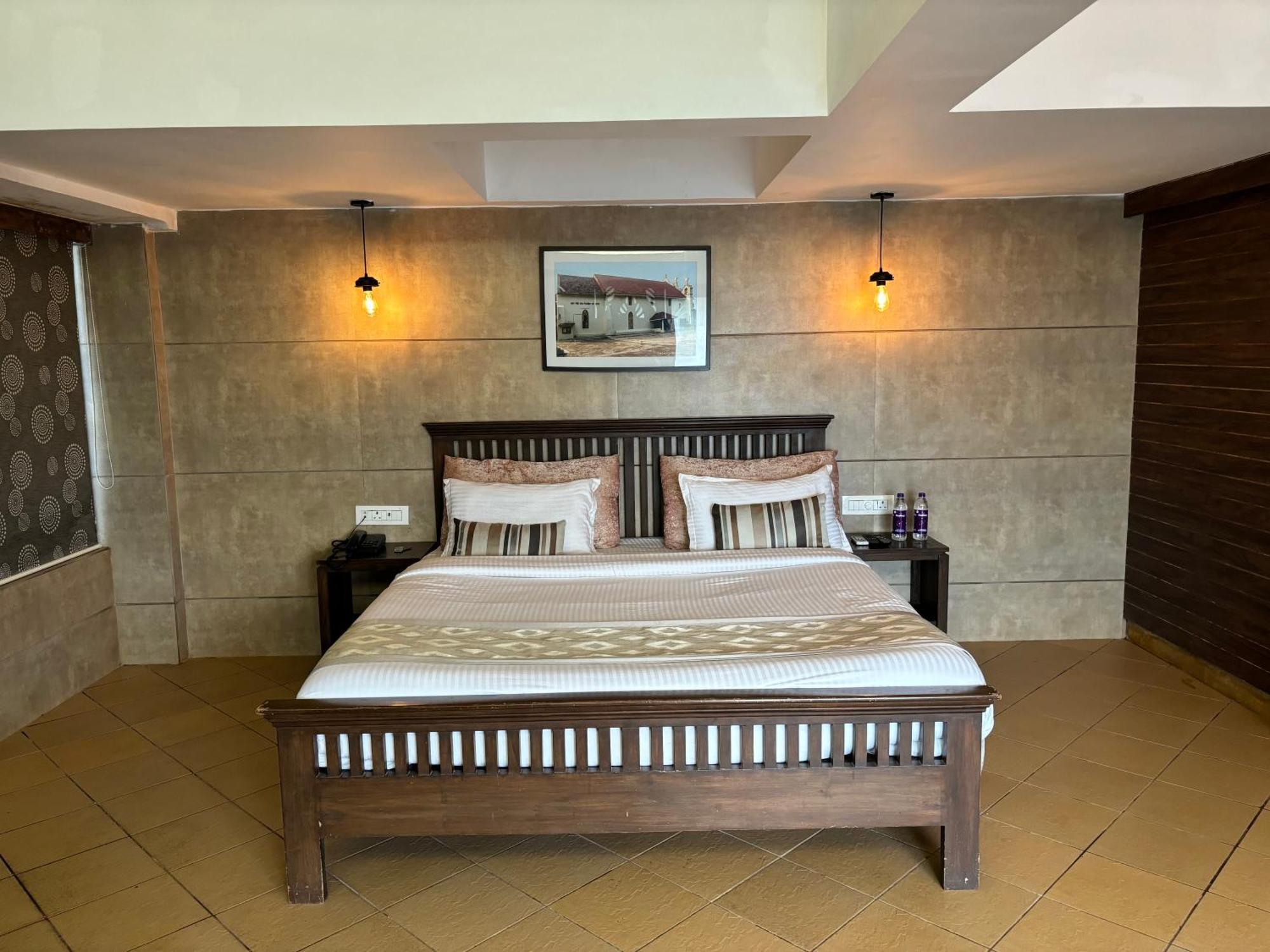 Silverador Resort Thane Esterno foto