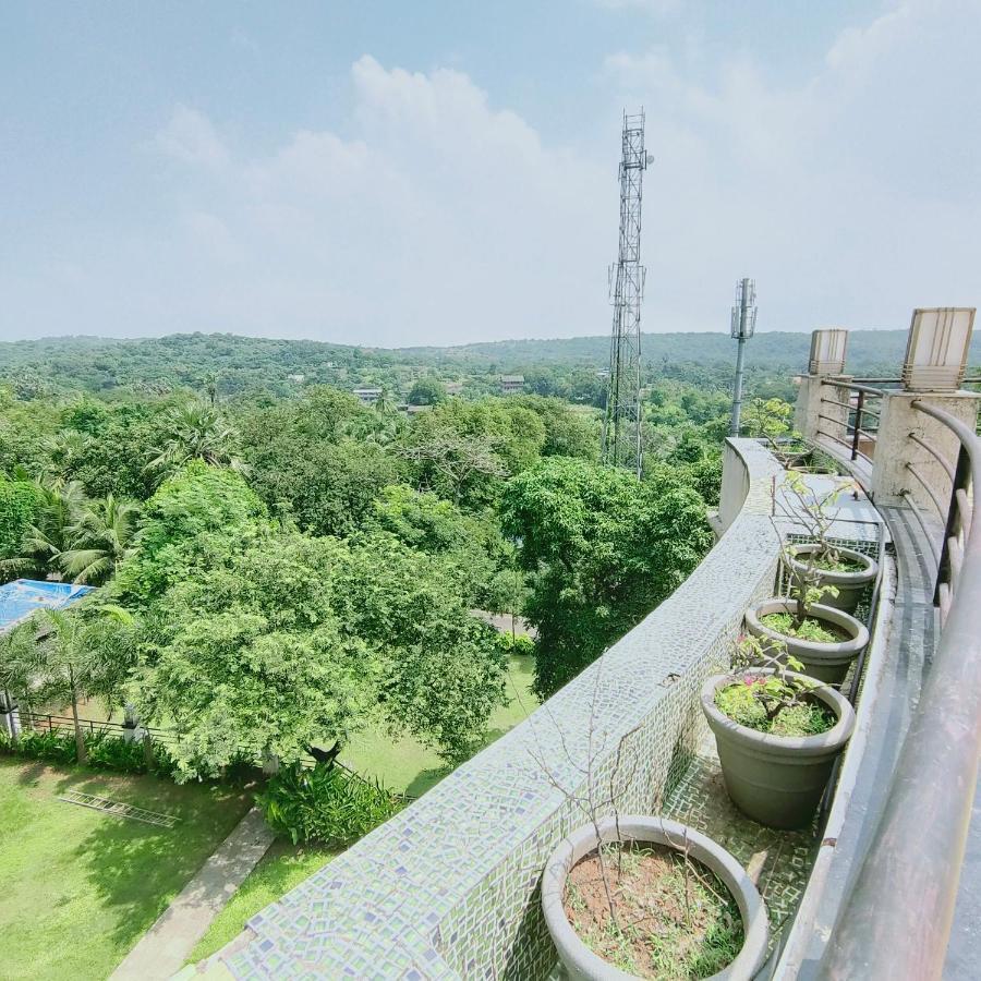 Silverador Resort Thane Esterno foto