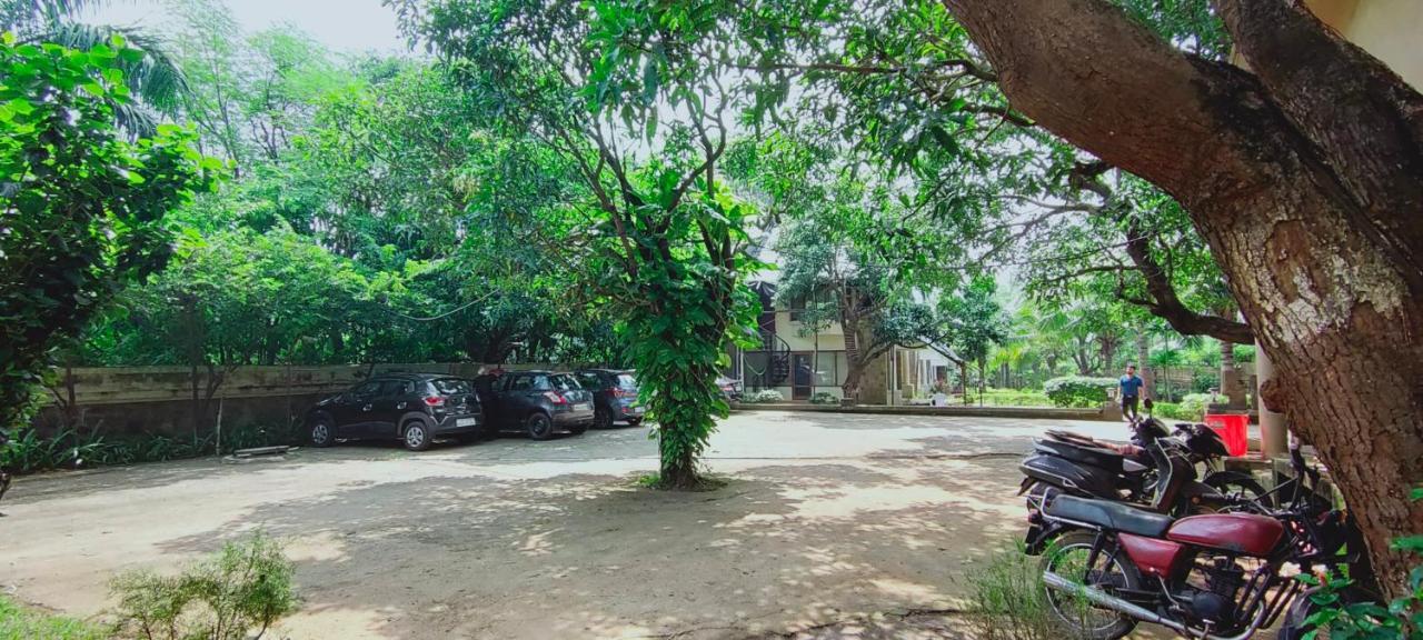 Silverador Resort Thane Esterno foto
